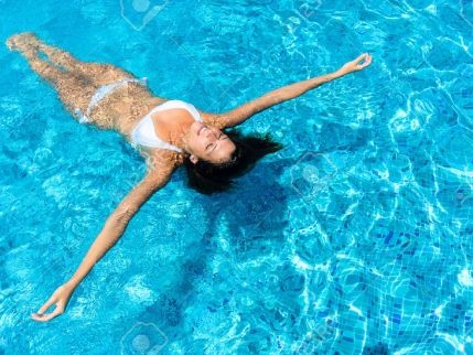 Piscina de agua flotante