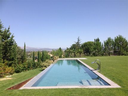 Resistencia química de los distintos revestimentos en piscina