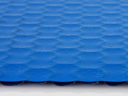 Manta térmica piscina barata GeoBubble 700  micras con orillo